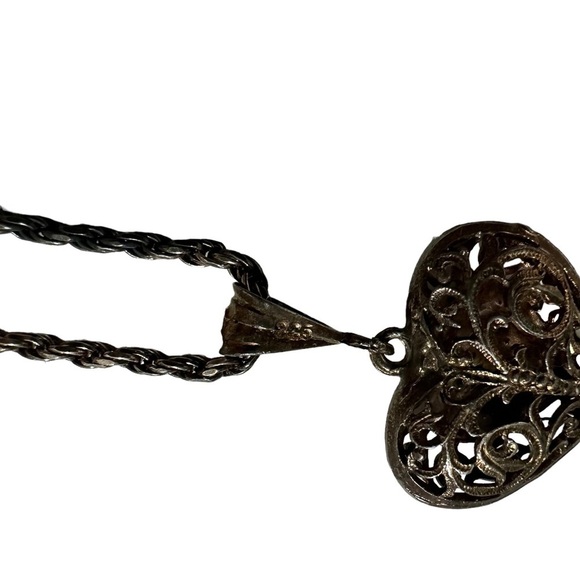 Sterling Silver Chain & Filigree Heart Pendant Necklace Marked 925 Italy 12g - Picture 6 of 7
